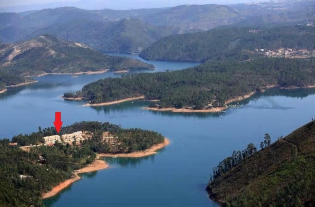 Apartamento Rio Zezere Lägenhet Ferreira do Zêzere Exteriör bild